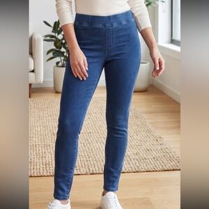 New York & Company Slim High-Rise Skinny Jeans - Blue Size M